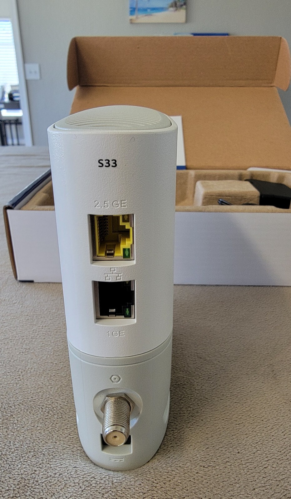 ARRIS Surfboard DOCSIS 3.1 Cable Modem up to 3.5 Gbps download speeds 2.5 Gigabi