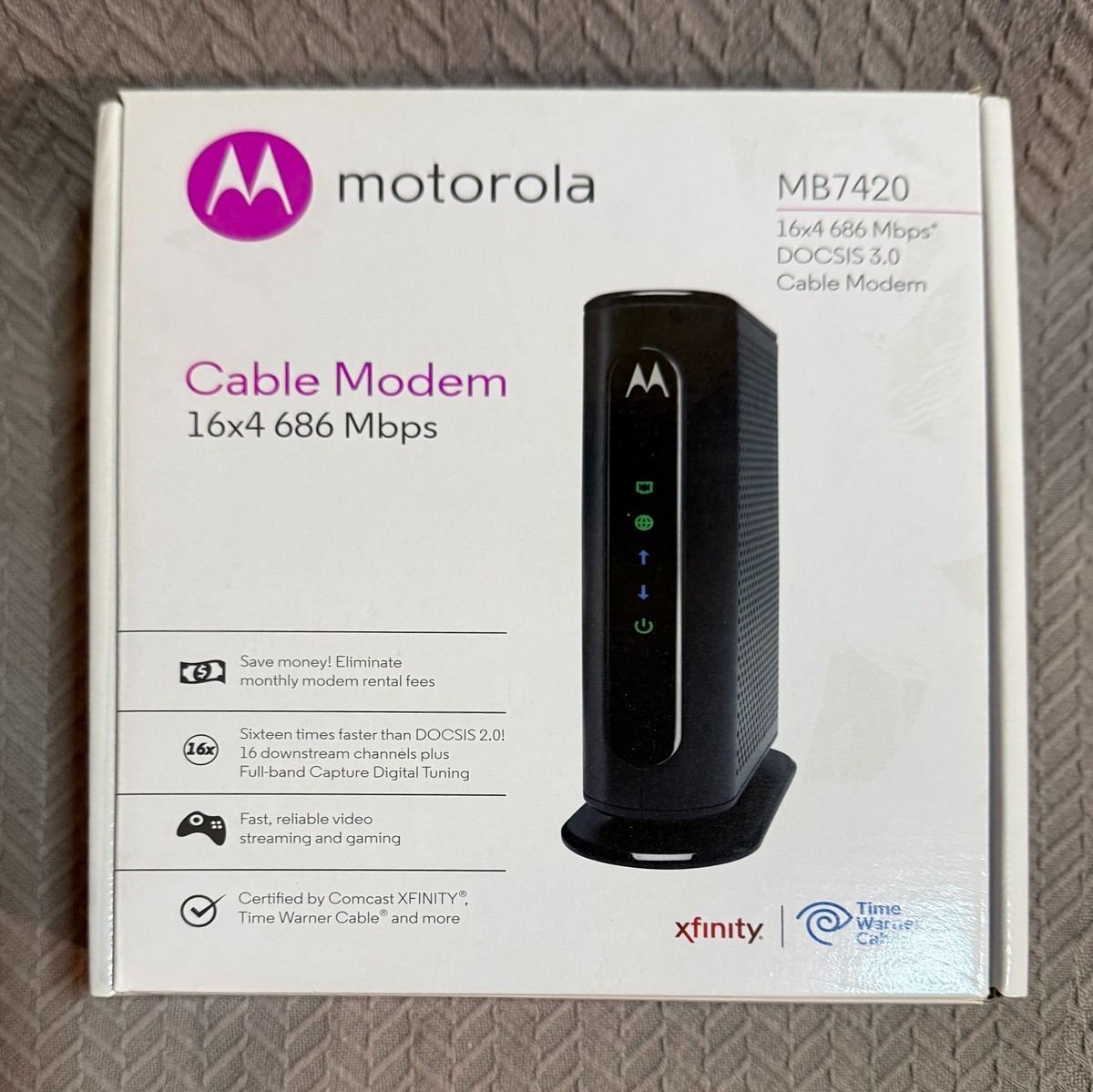 Motorola MB7420 Cable Modem – 16×4 686 Mbps DOCSIS 3.0
