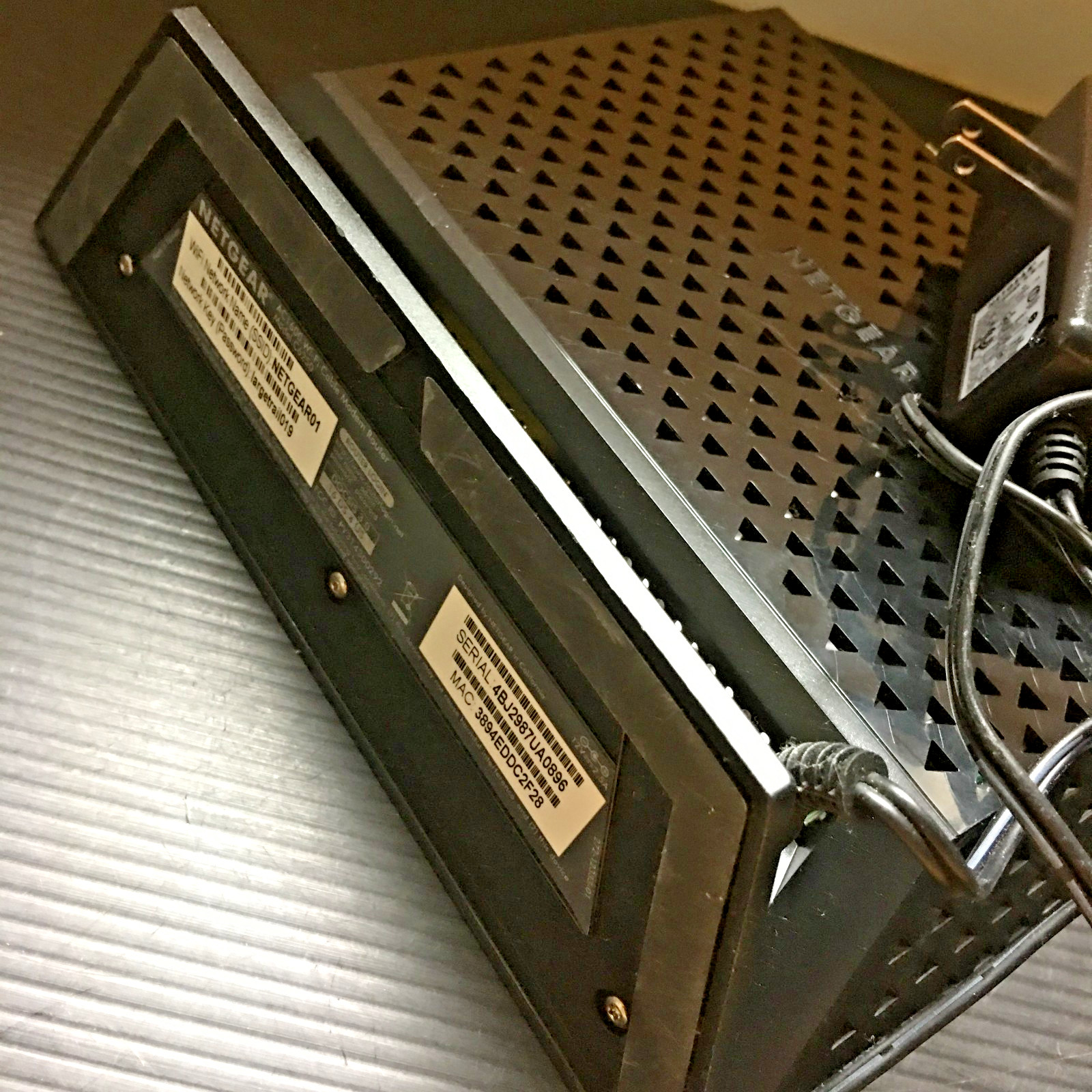 Netgear AC1600 Wifi Cable Modem Router Model: C6250