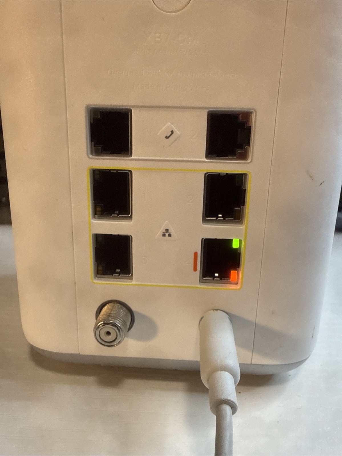 Comcast Xfinity XB7-CM GIGABIT Modem WiFi Router with Power Cord Works Great