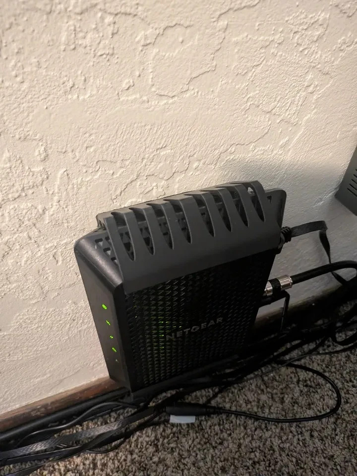Wall Mount Bracket for Netgear CM700 Modem | x2 Mounts