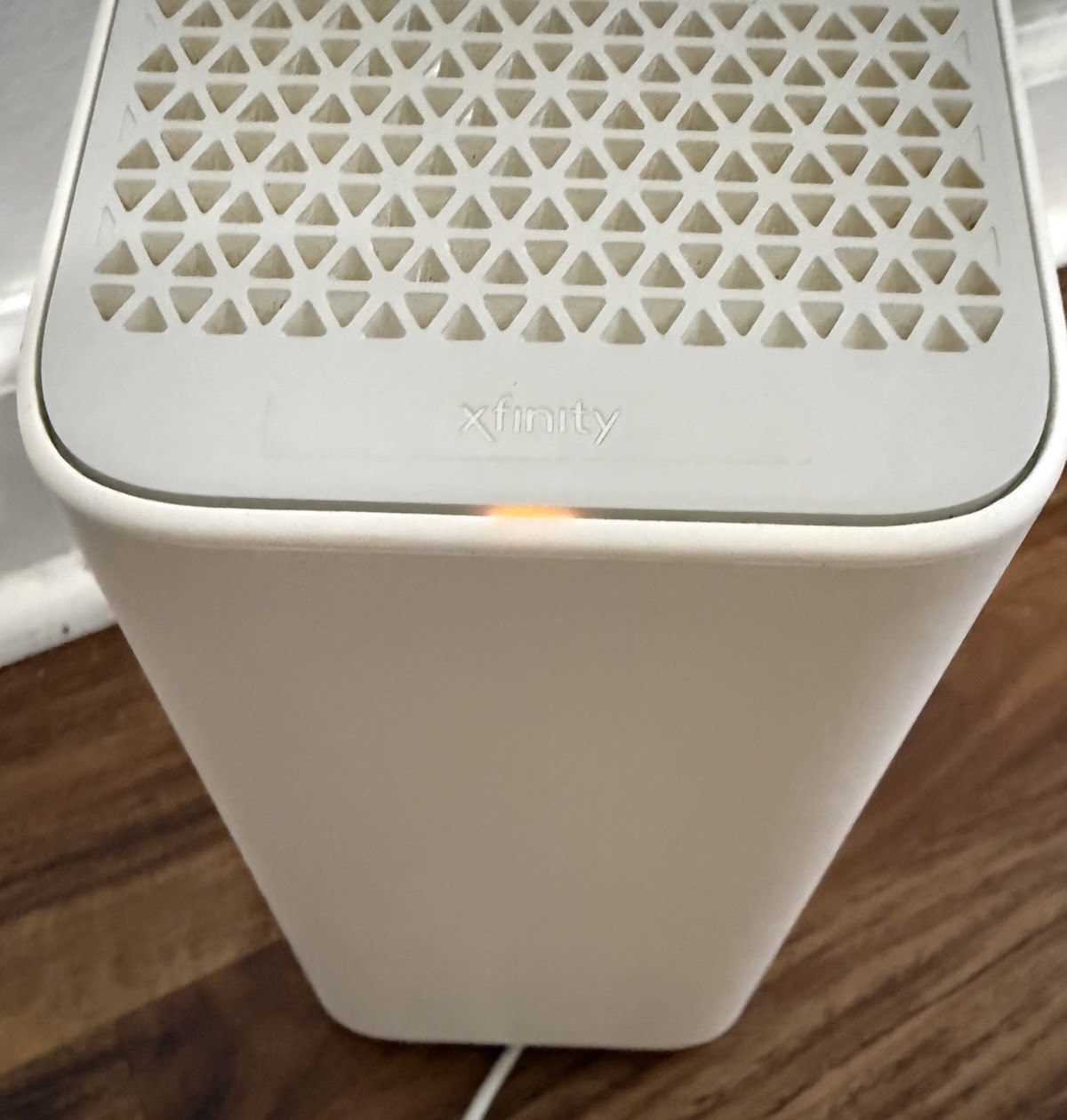 Xfinity XB7-CM Modem WiFi Router With Power Cord – Tested For Power Only