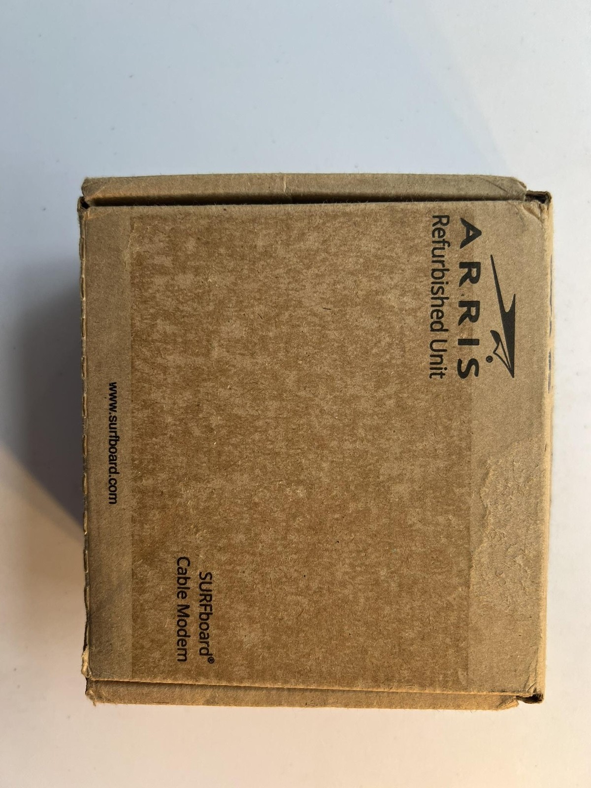Arris SURFboard SB8200 DOCSIS 3.1 Cable Modem 2-Port Gigabit White Used