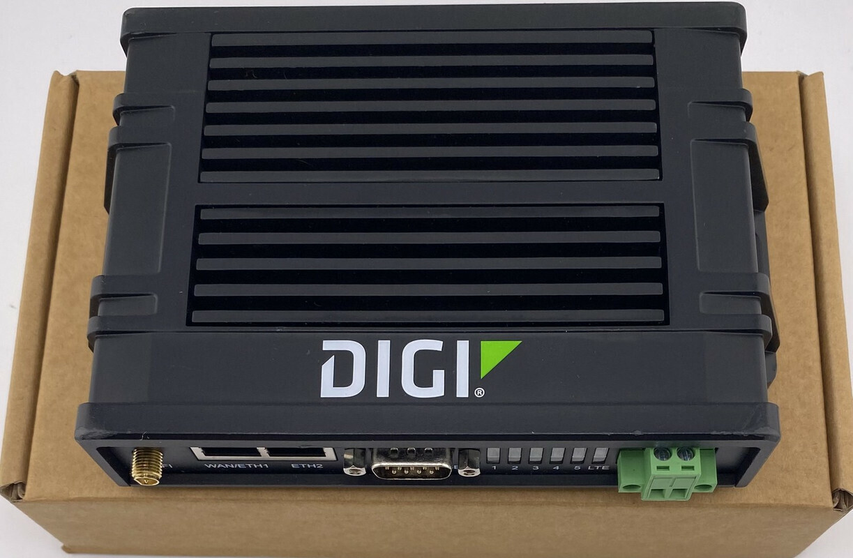 DIGI IX20W INDUSTRIAL-GRADE 4G LTE CELLULAR ROUTER 50002001-01-C