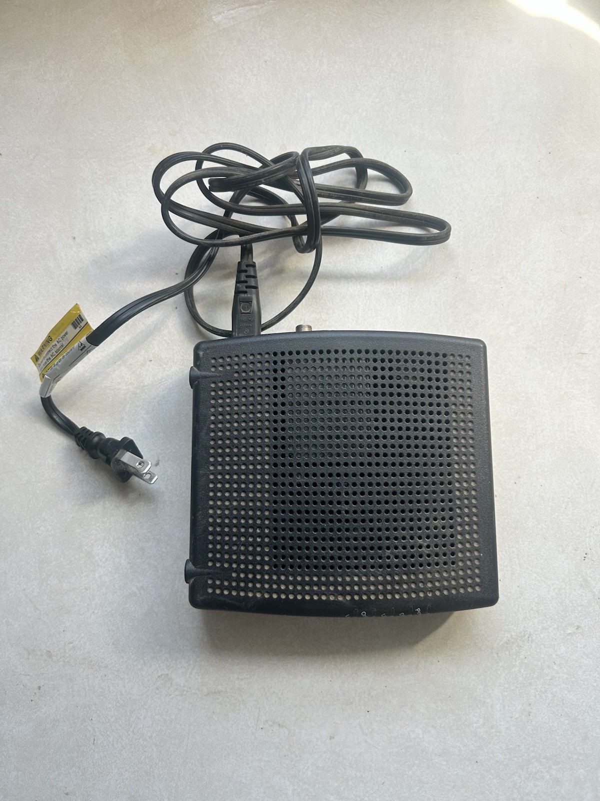 ARRIS CM820A DOCSIS 3.0 8/4 Cable Modem Internet Tested