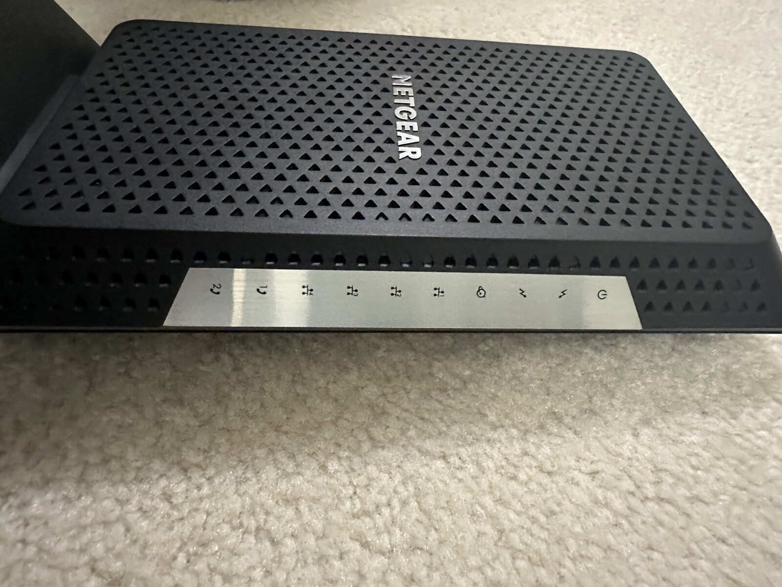 NETGEAR CM1150V Nighthawk Multi-Gig Speed Cable Modem for XFINITY Voice