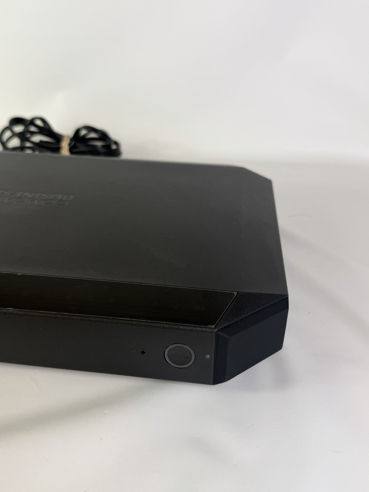 Comcast Business CBR-T CGA4131COM Modem/Wifi Router