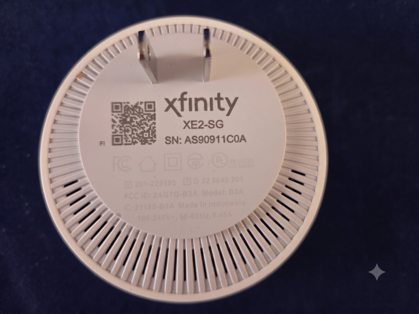 Xfinity XE2-SG 2nd Generation xFi Pod Wireless Extender with 2 Ethernet Ports