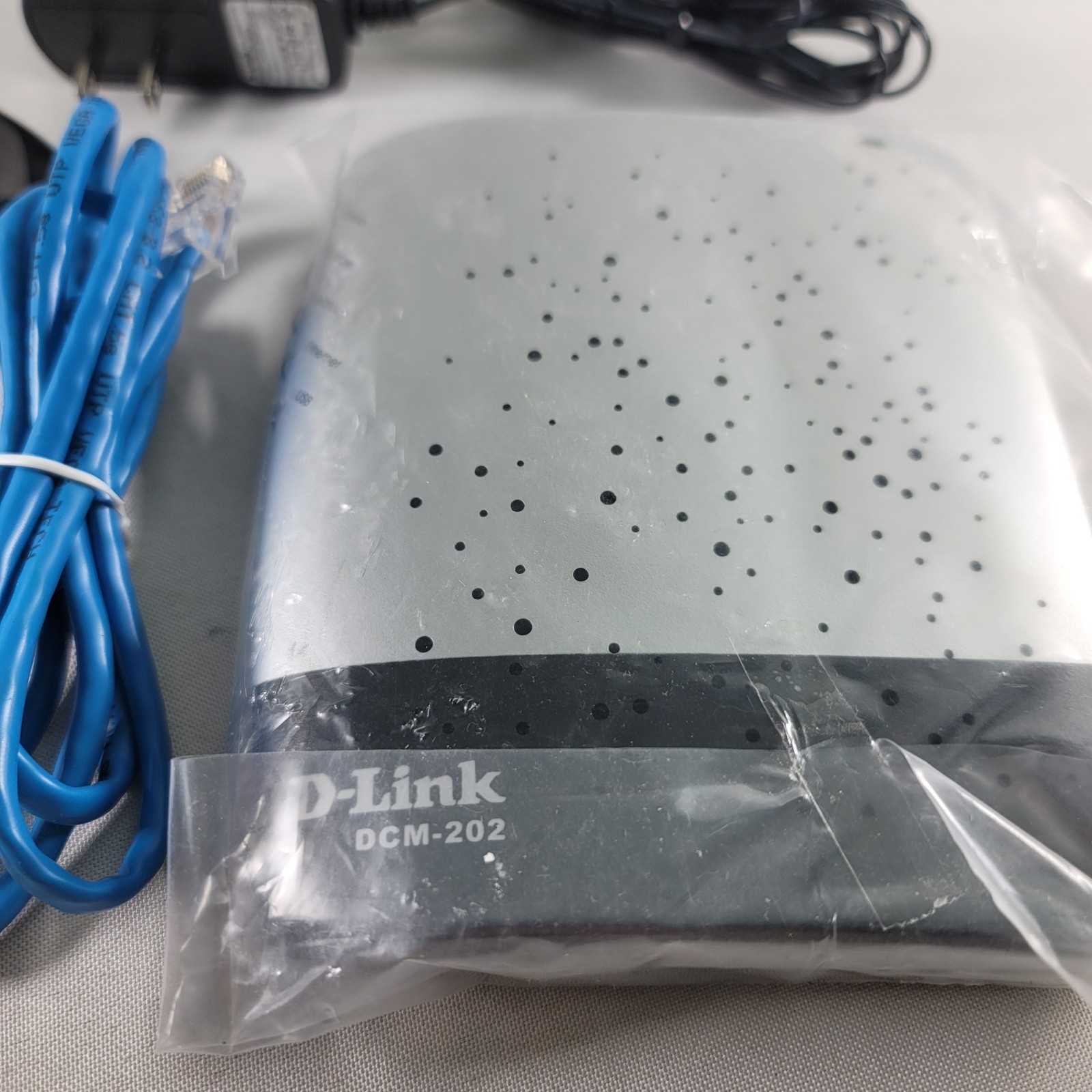 D-Link DCM-202 DOCSIS 2.0 Cable Modem