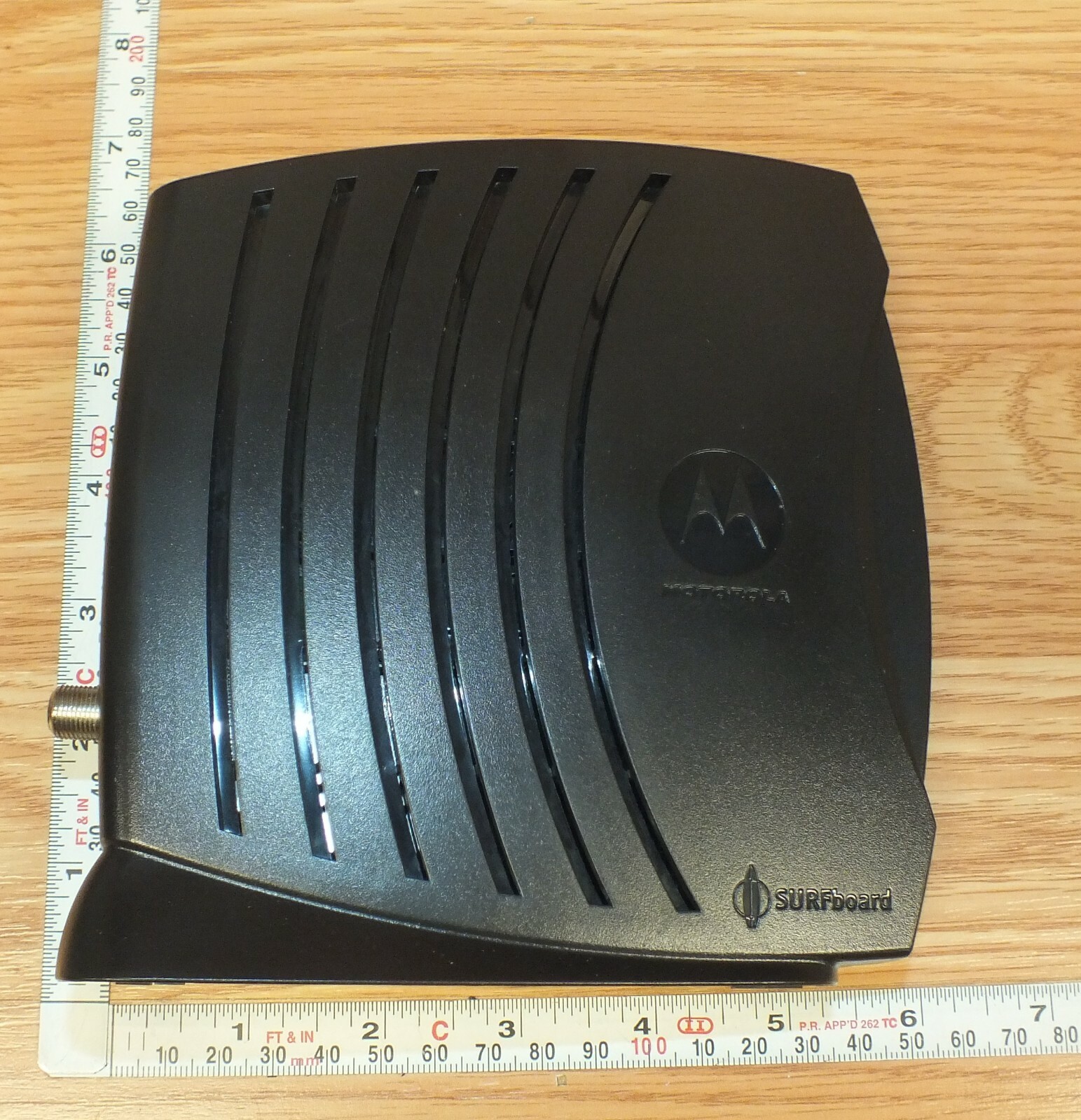 Motorola SURFboard SB5101 38Mbps Downstream 30Mbps Upstream USB & Ethernet Modem
