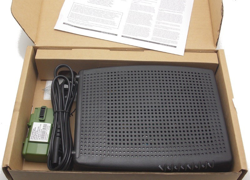 Arris TM822 Touchstone Telephony Cable Modem in Original Box Barely Used