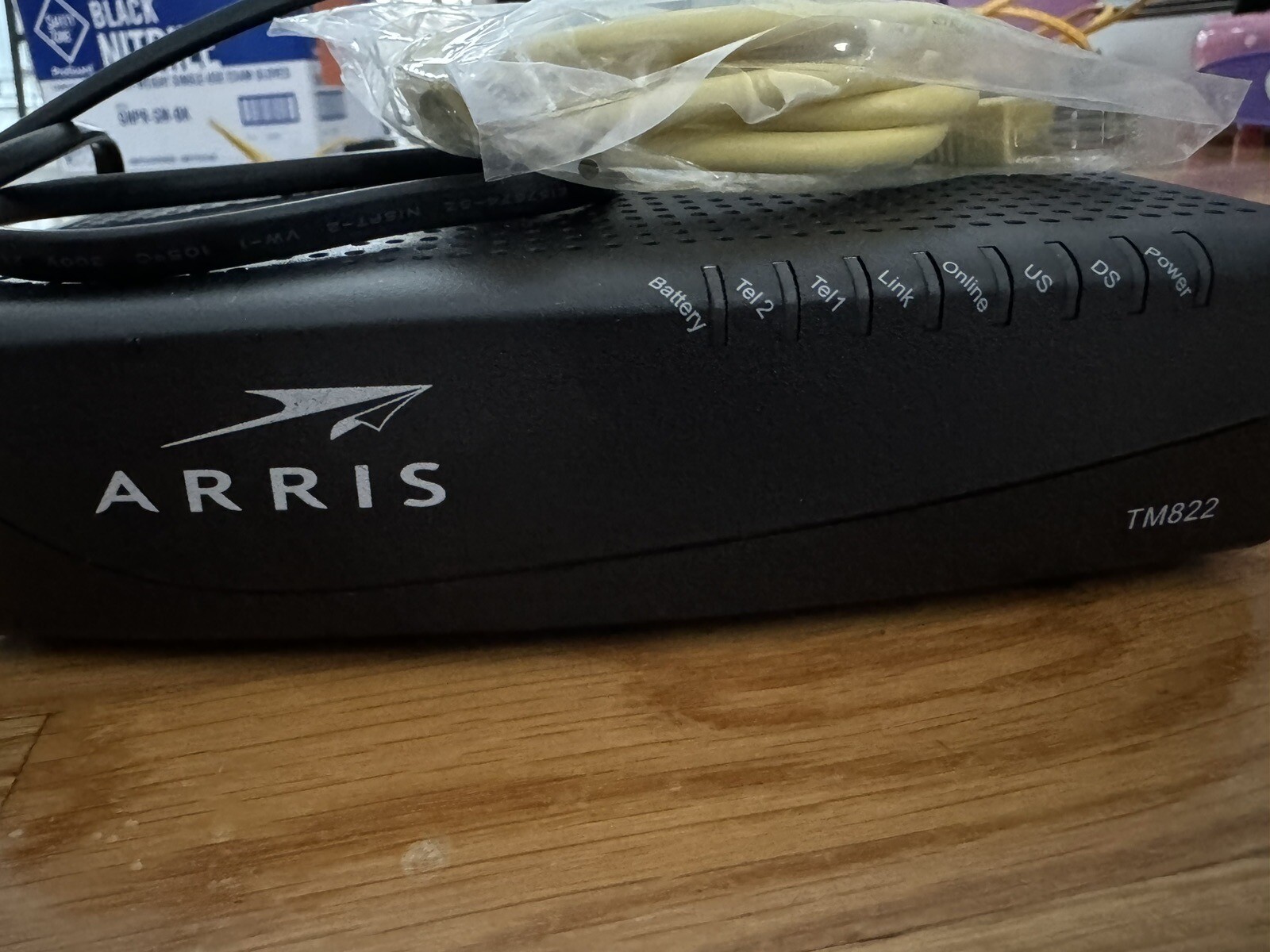 ARRIS TM822 Touchstone DOCSIS 3.0 8×4 Ultra-High Speed Telephone Modem – Black