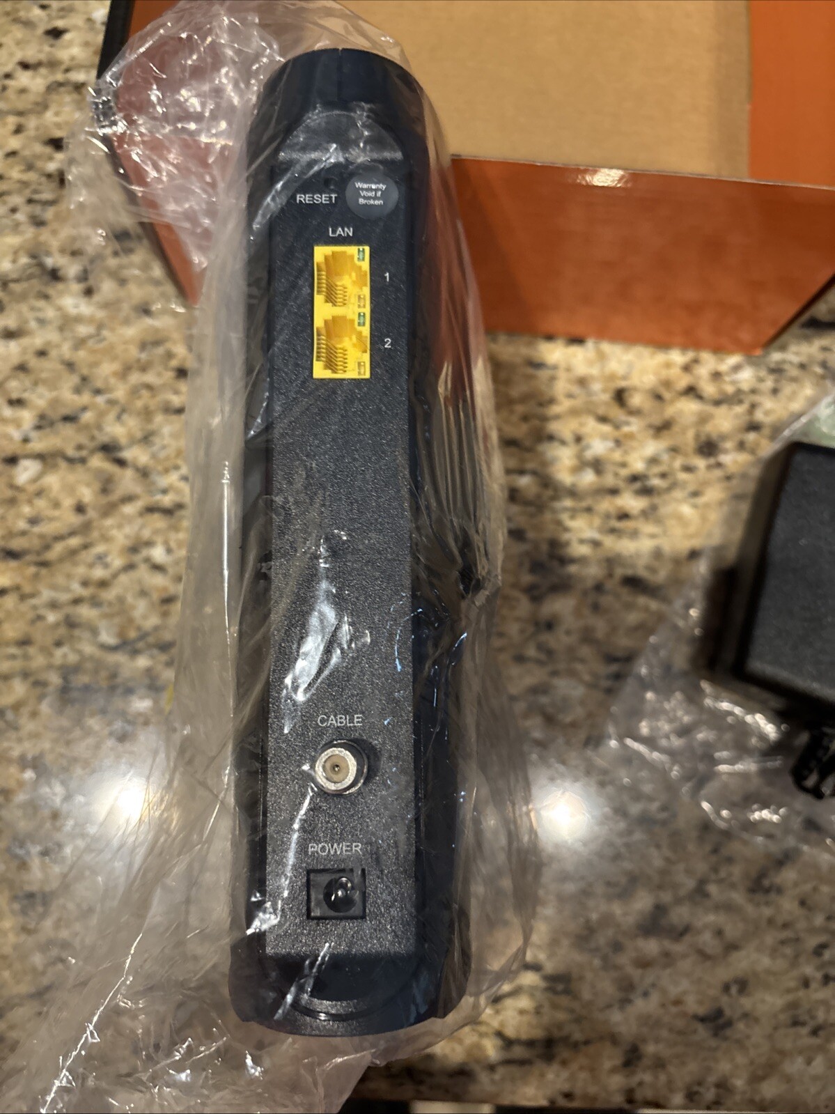 ARRIS – SURFboard G20 DOCSIS 3.1 Cable Modem AX3000 ROUTER *Open-box/New*