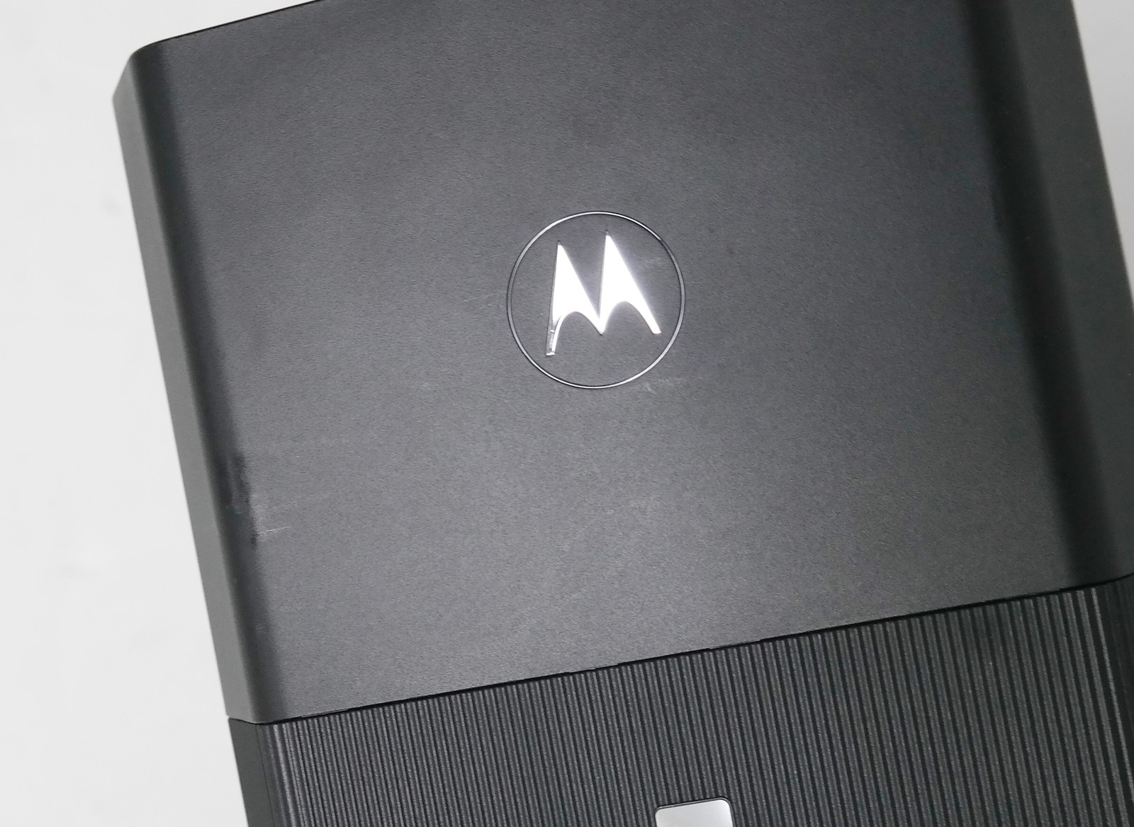Motorola MT8733 Cable Modem and Wireless Router