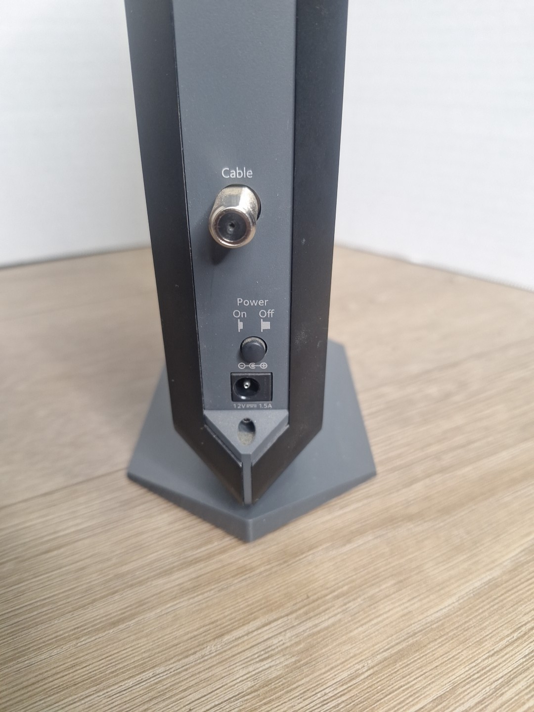 NETGEAR Nighthawk CM1200 DOCSIS 3.1 Cable Modem with OEM Power Cable