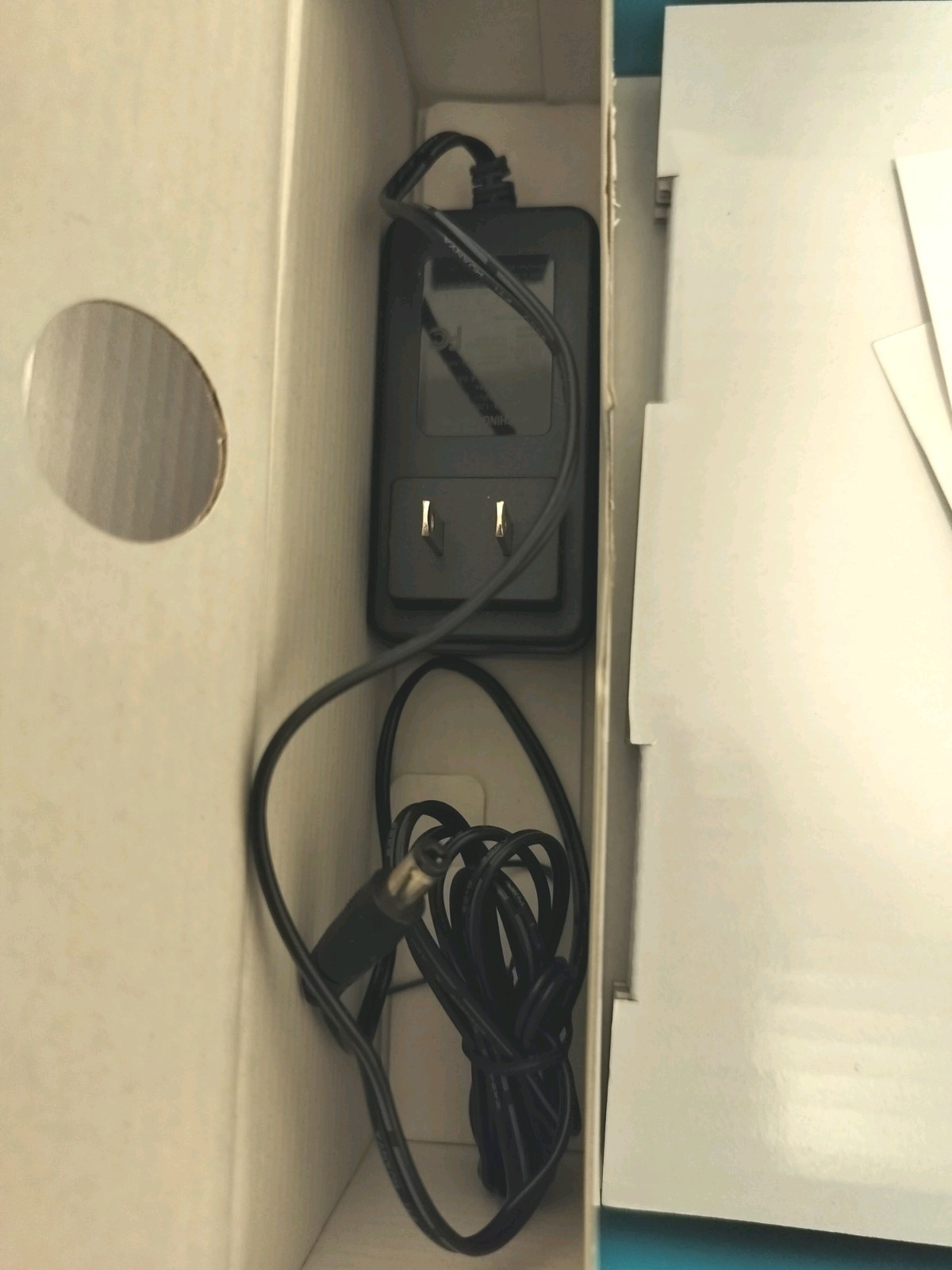 Motorola MT7711 24×8 Modem Router Two Phone Lines DOCSIS 3.0 AC1900 Dual Band