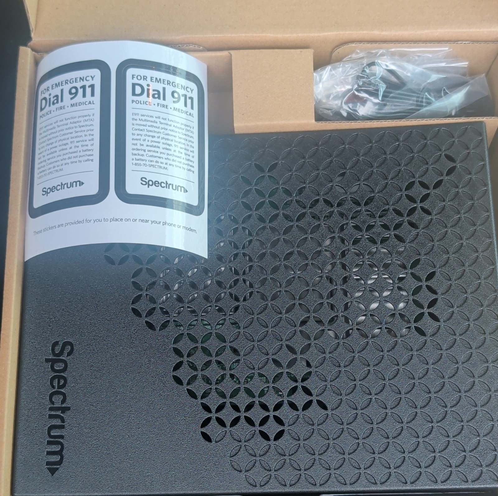 Spectrum modem EU 2251 2.5G