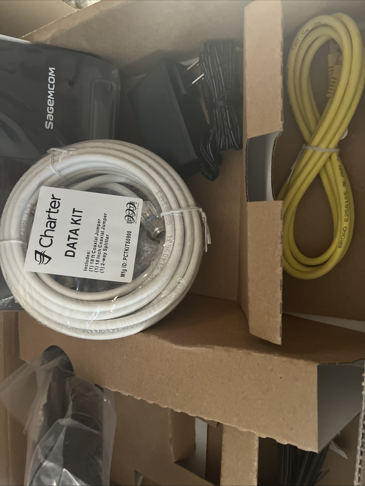 Self Install Kit. SAGEMCOM Router & ARRIS Voice Cable Modem NEW