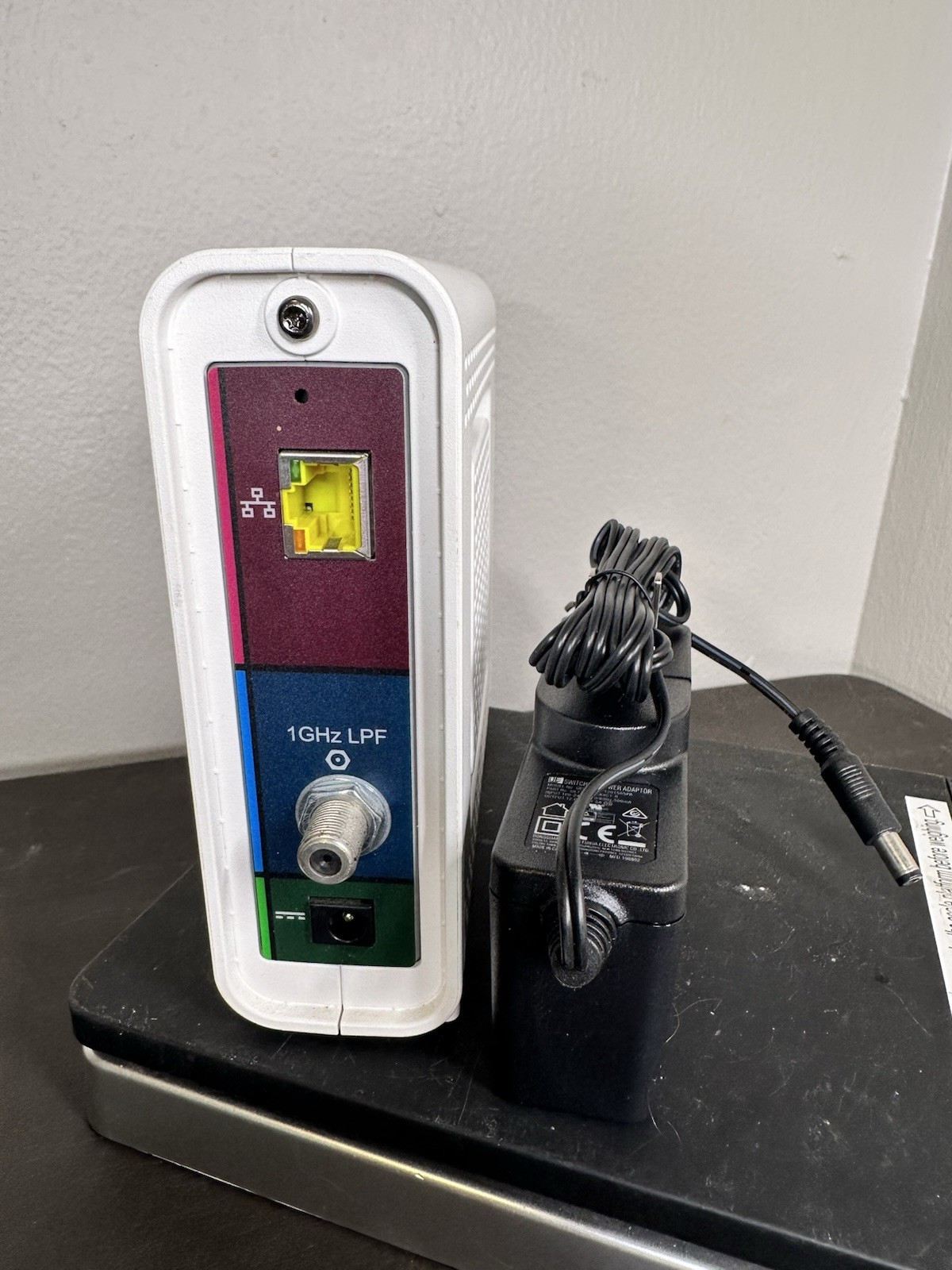 ARRIS Surfboard SB6190 DOCSIS 3.0 Cable Modem, White *TESTED*