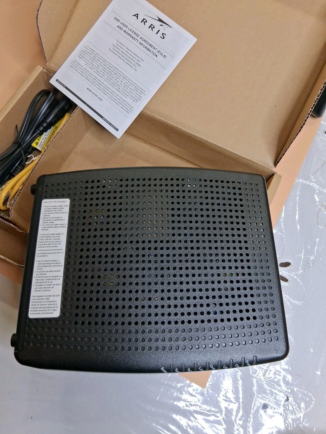 🤩 ARRIS TM822 e DOCSIS 3.0 8×4 Ultra-High Speed Modem – Black + Battery