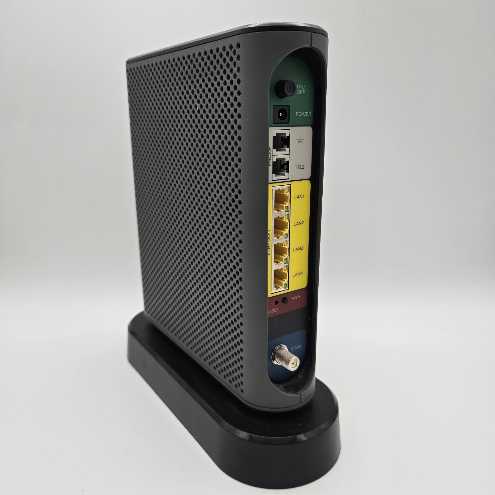 Motorola MT7711 24×8 Cable Modem plus AC1900 Router with voice *USED*