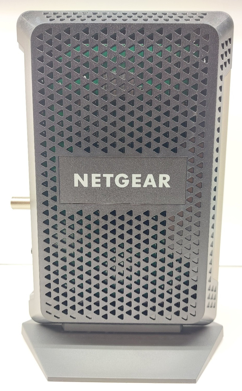 Netgear Nighthawk Ultra High Speed Cable Modem CM1000v2 DOCSIS 3.1