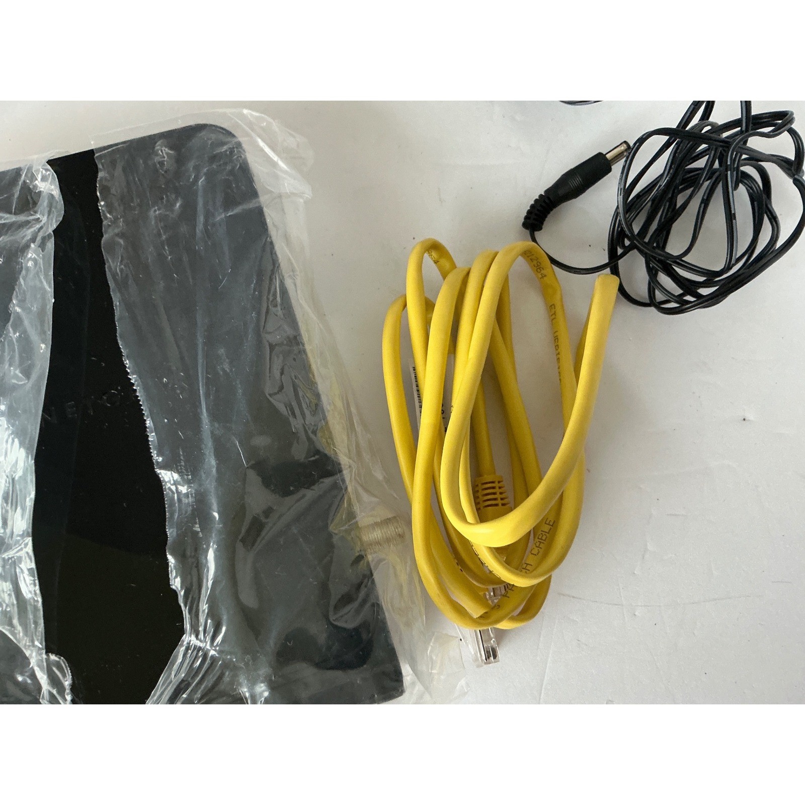 Netgear Cable Modem CM500 DOCSIS 3.0 16×4 High Speed Black Networking
