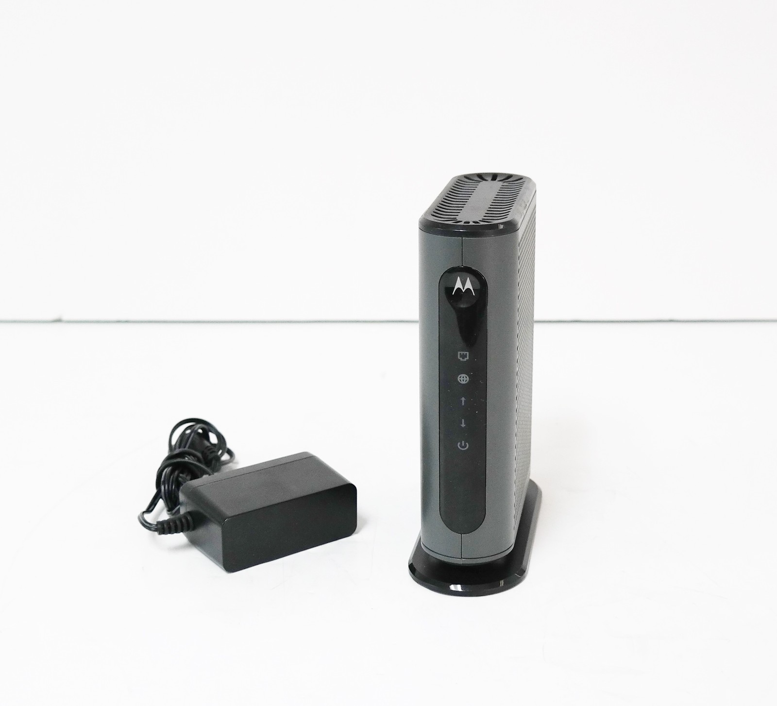 Motorola MB7220 8×4 DOCSIS 3.0 Cable Modem