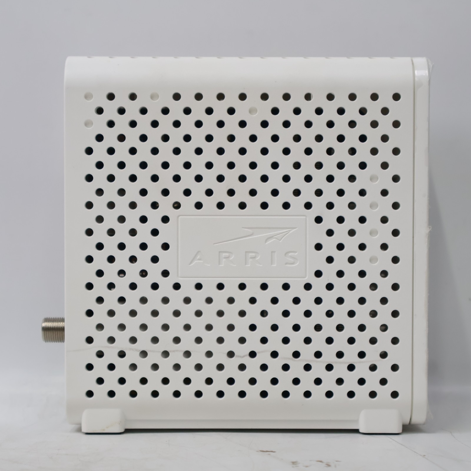 Arris Surfboard SB6183 Cable Modem 686 mbps 16×4 Docsis 3.0 New- open box, White
