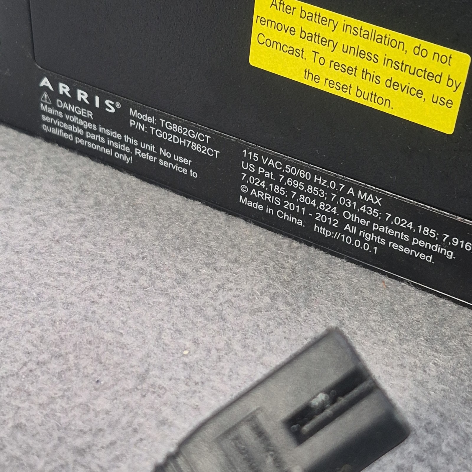 Xfinity Cable Modem Wifi Router Arris TG862G/CT With Power Cord USED