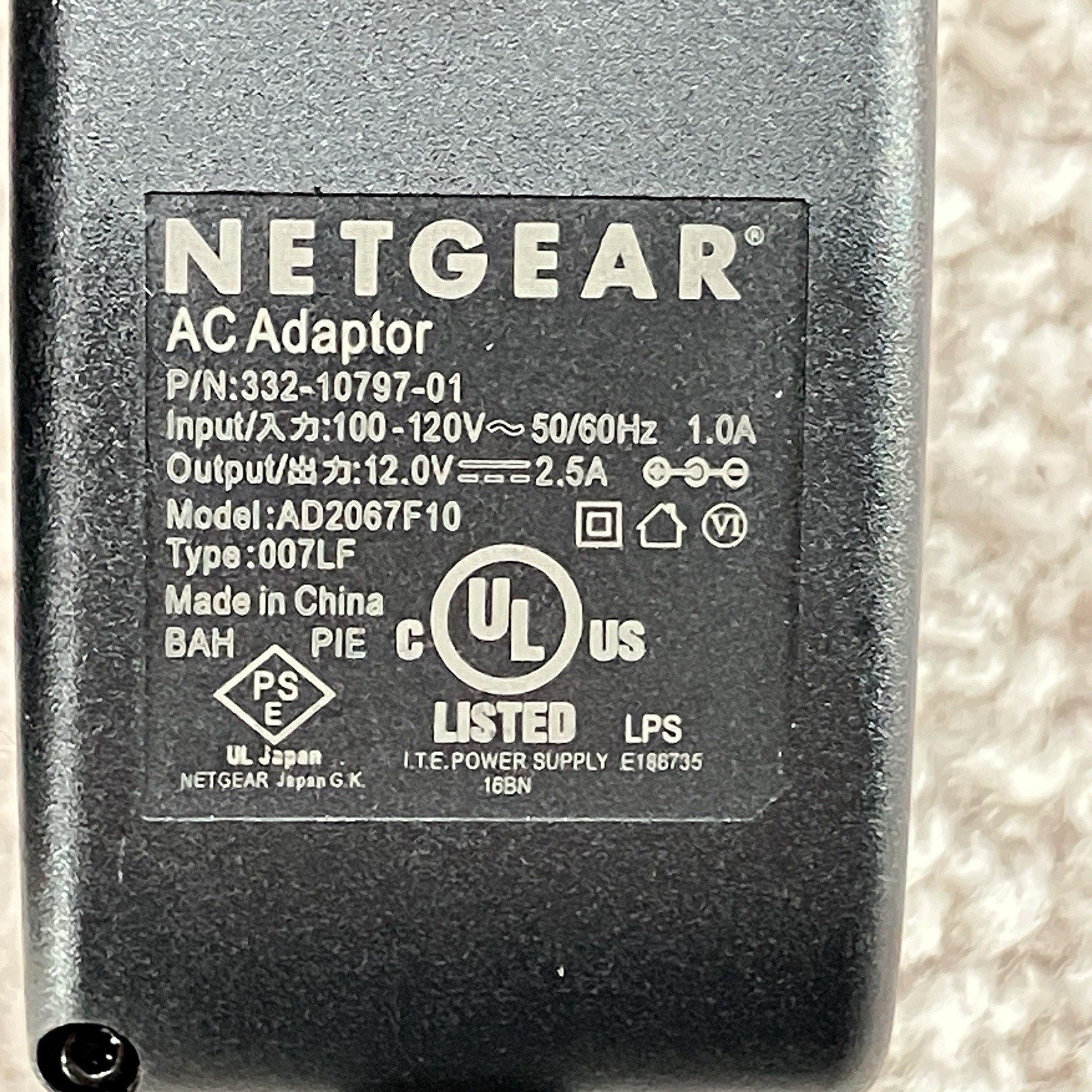 NETGEAR Gigabit Cable Modem DOCSIS 3.1 CM1000 up to 1 Gbps (1000 Mbps) Tested