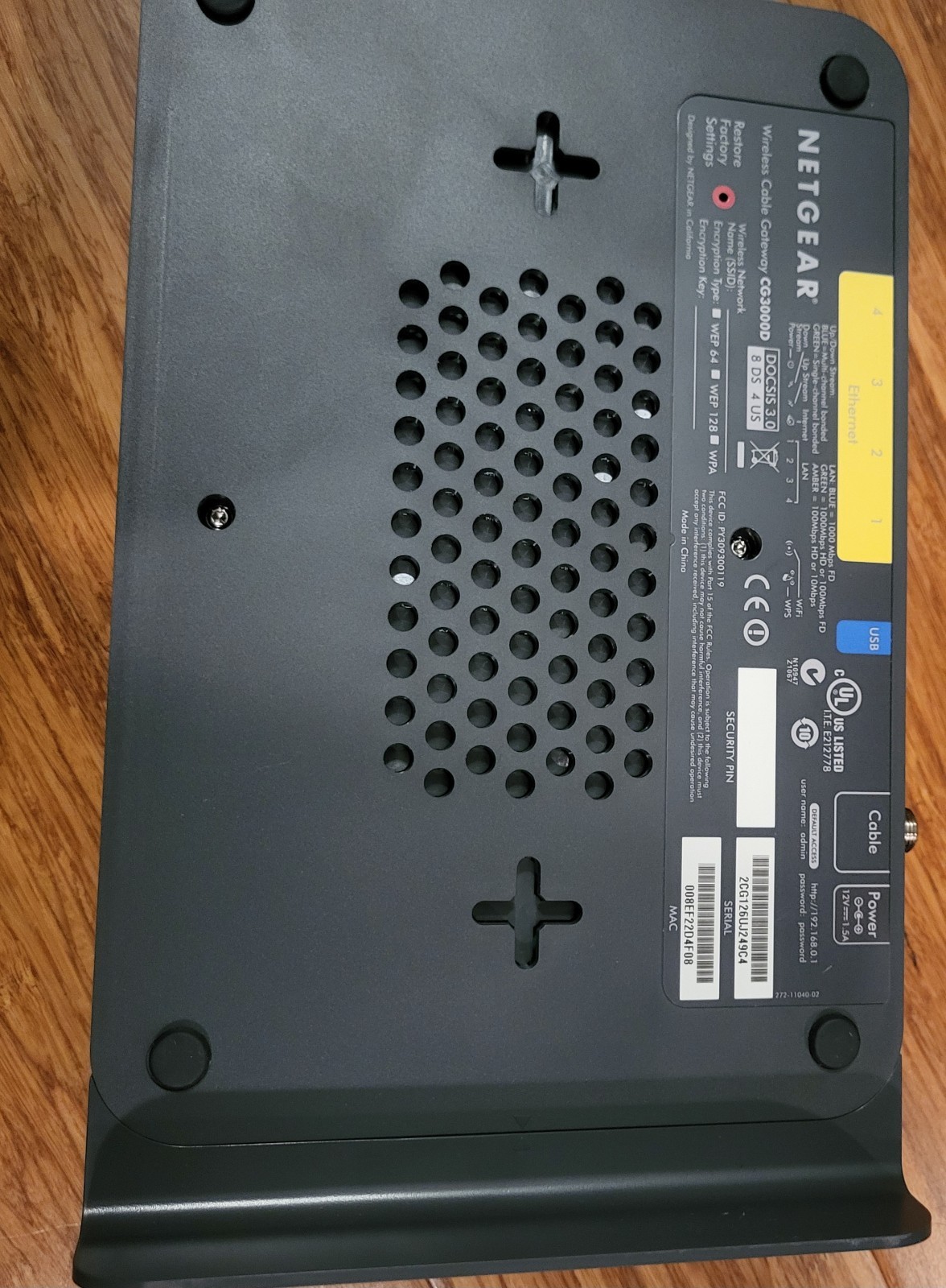 Netgear CG3000D Docsis 3.0 Cable Modem/Router Gateway with cables – Brand New
