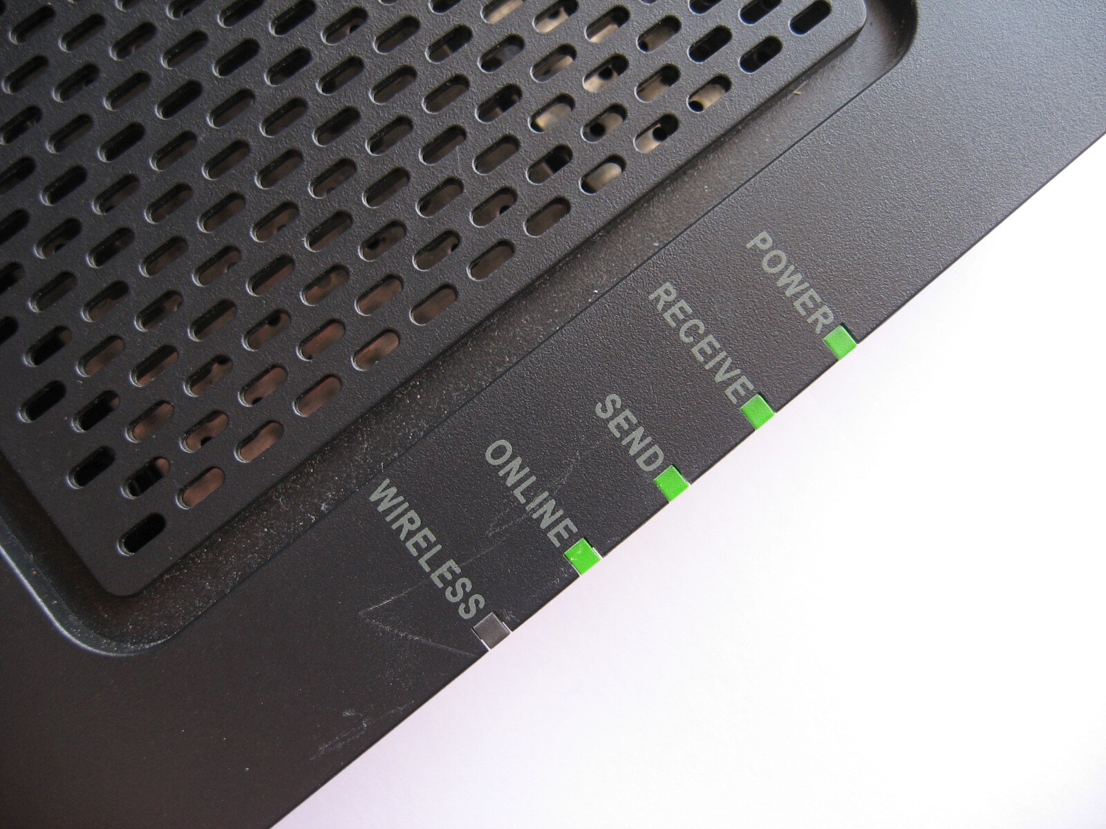 Motorola Surfboard SBG901 Wireless Cable Modem Gateway with Power Supply