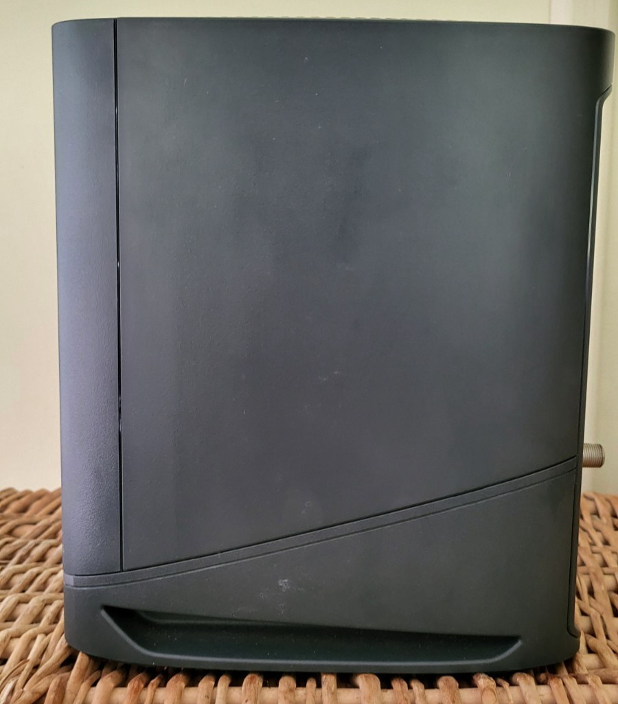 ARRIS SURFboard G34 DOCSIS 3.1 Wi-Fi 6 Cable Modem AX3000 Great Condition