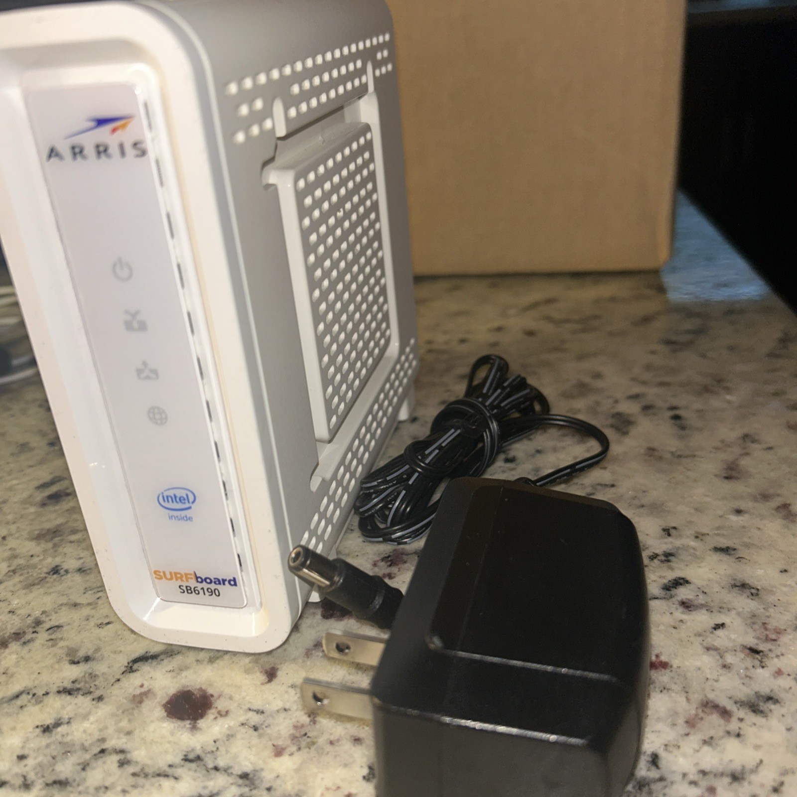 ARRIS SURFboard SB6190 DOCSIS 3.0 Cable Modem Intel Inside White – Ships Free
