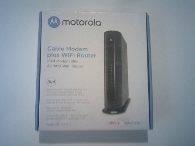 Motorola MG7540 16×4 Cable Modem Pre-owned Tested