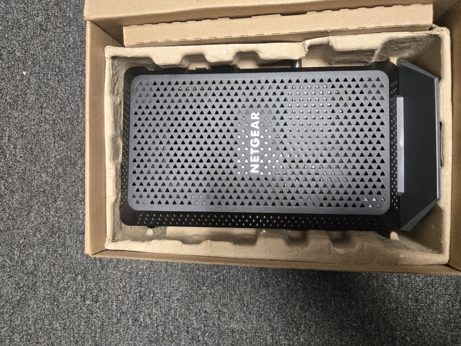 NETGEAR CM1150V Nighthawk Multi-Gig Speed Cable Modem for XFINITY Voice