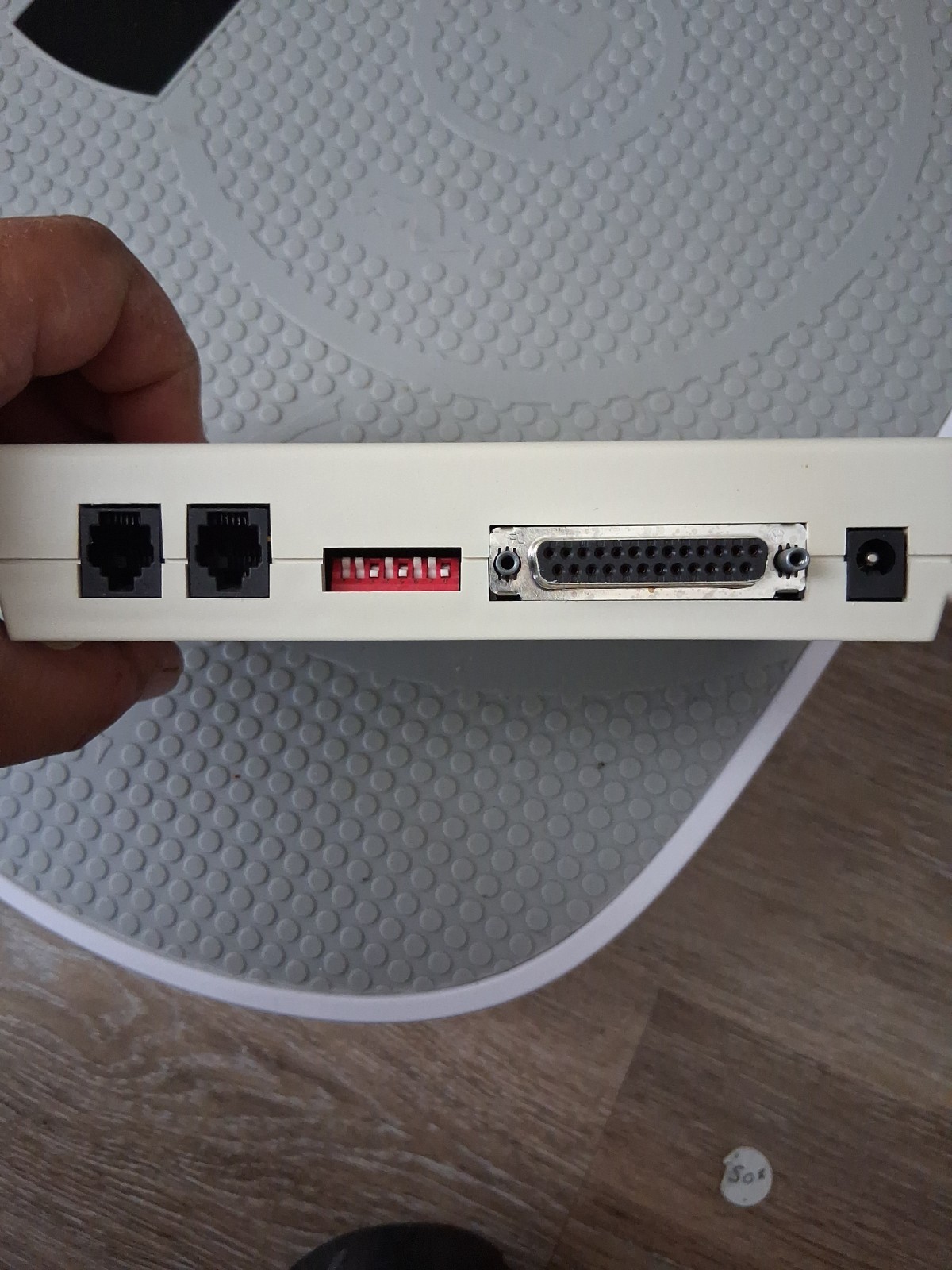 US Robotics Sportster 14,400 Fax Modem CCITT V.32 bis with V.42 bis Untested
