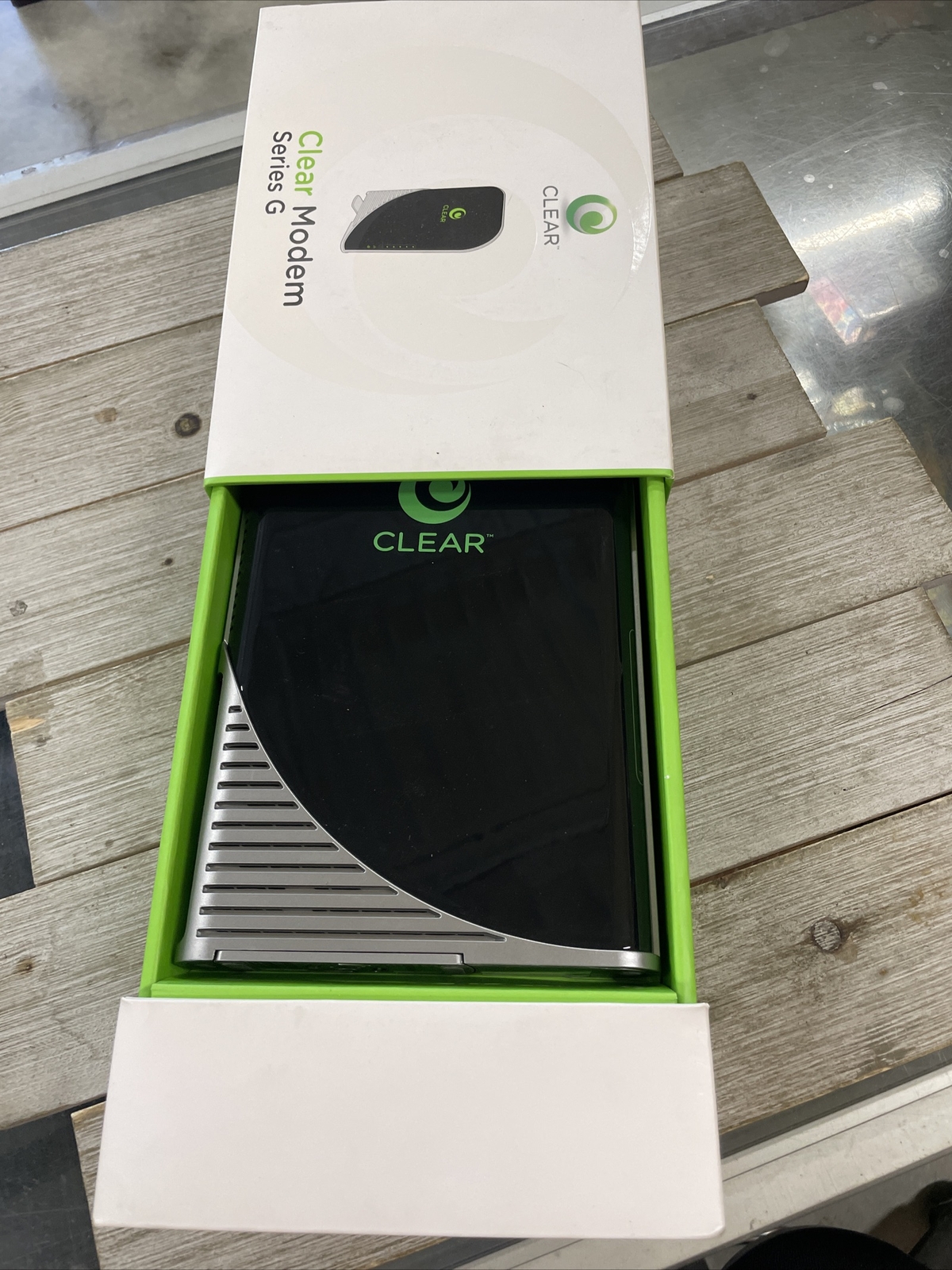 CLEAR Wireless 4G Modem Series G Home Modem
