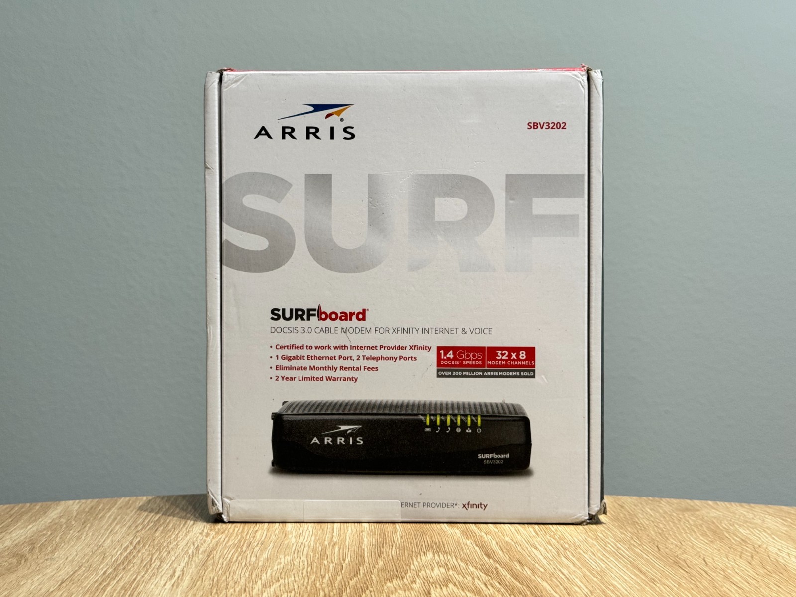 ARRIS SURFboard SBV3202 DOCSIS 3.0 Cable Modem, Comcast Xfinity Internet & Voice
