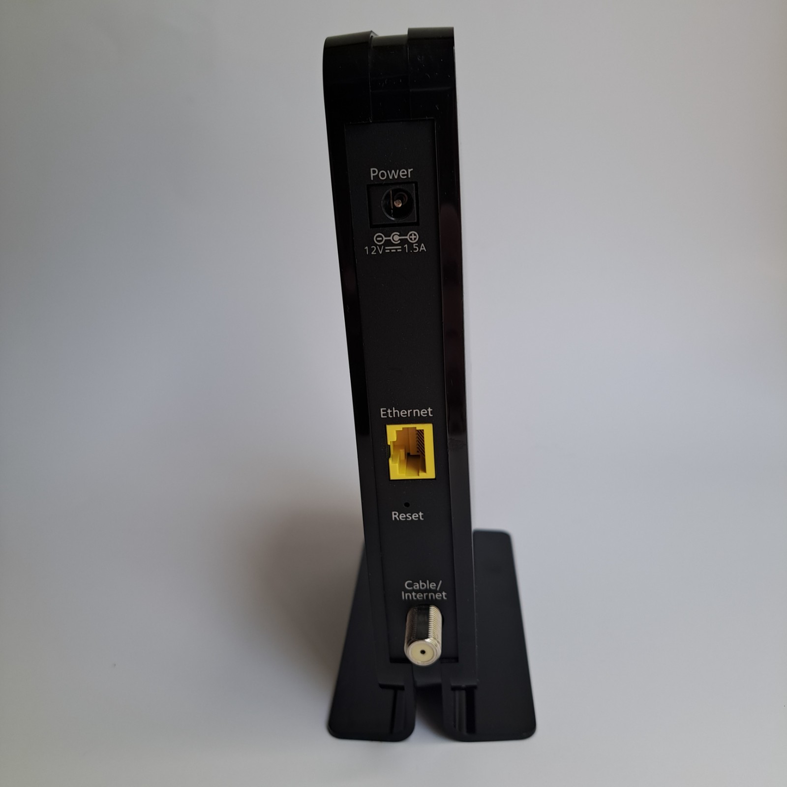 Netgear CM500 16×4 DOCSIS 3.0 High Speed Cable Internet Modem w/Power