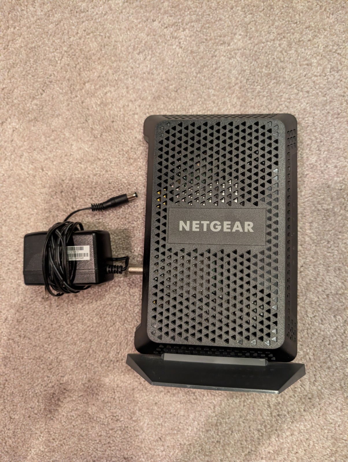 NETGEAR CM600-1AZNAS 960Mbps DOCSIS 3.0 Cable Modem with Power Adapter