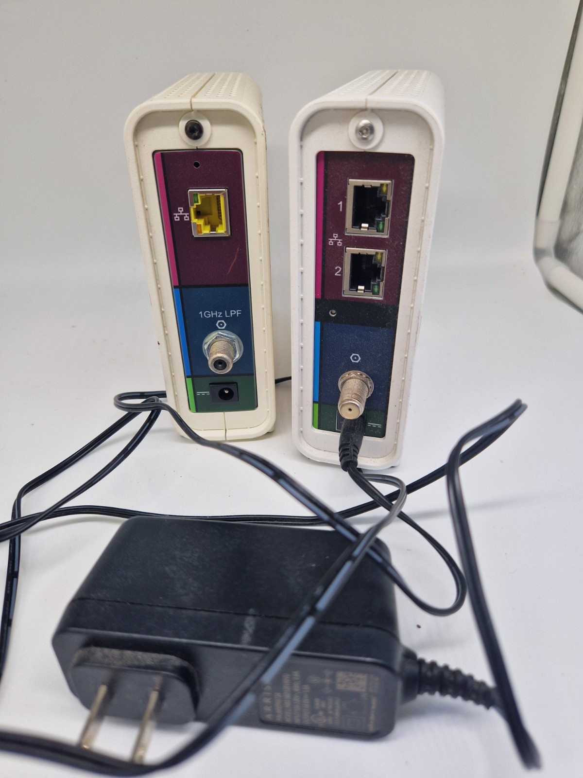 ARRIS SURFboard SB8200 & SB6190 Cable Modems DOCSIS 3.1 2.5GbE 1.4Gbps