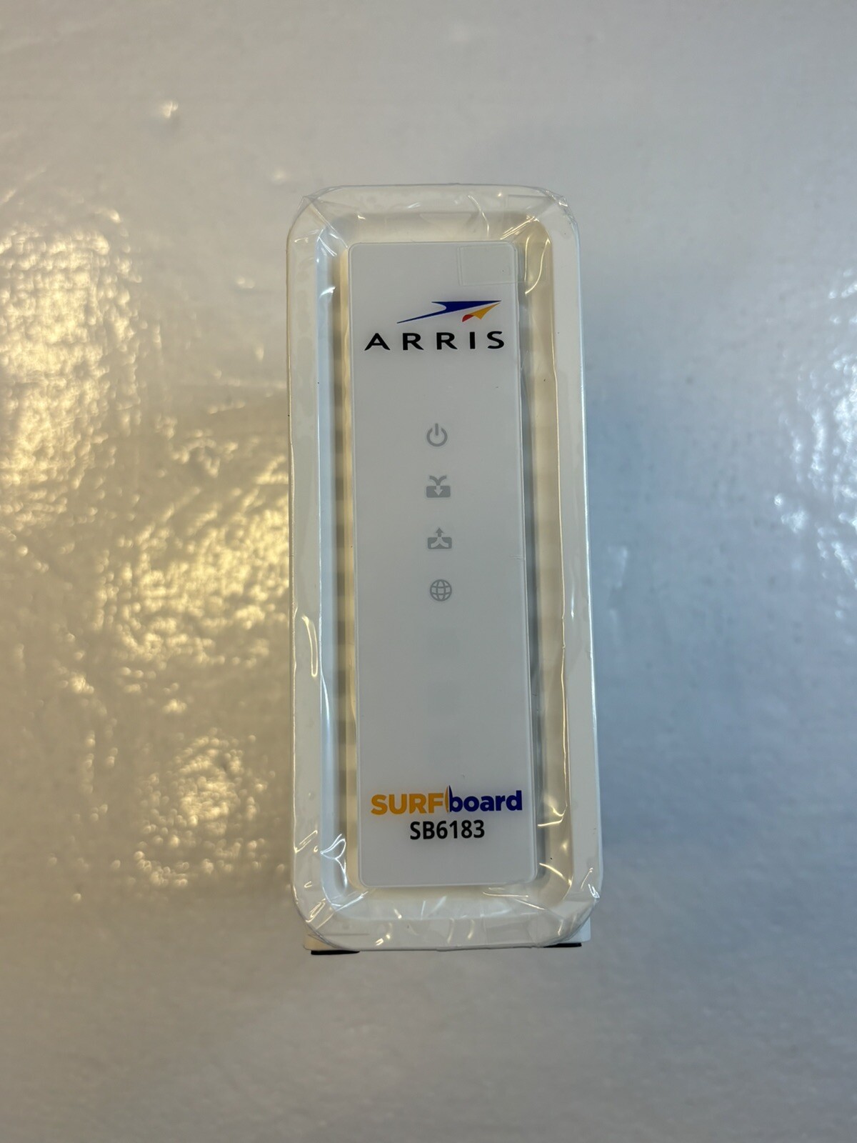 ARRIS SB6183 SURFboard DOCSIS 3.0 Cable Modem, 686Mbps, IPv4 & IPv6 Support, WHT