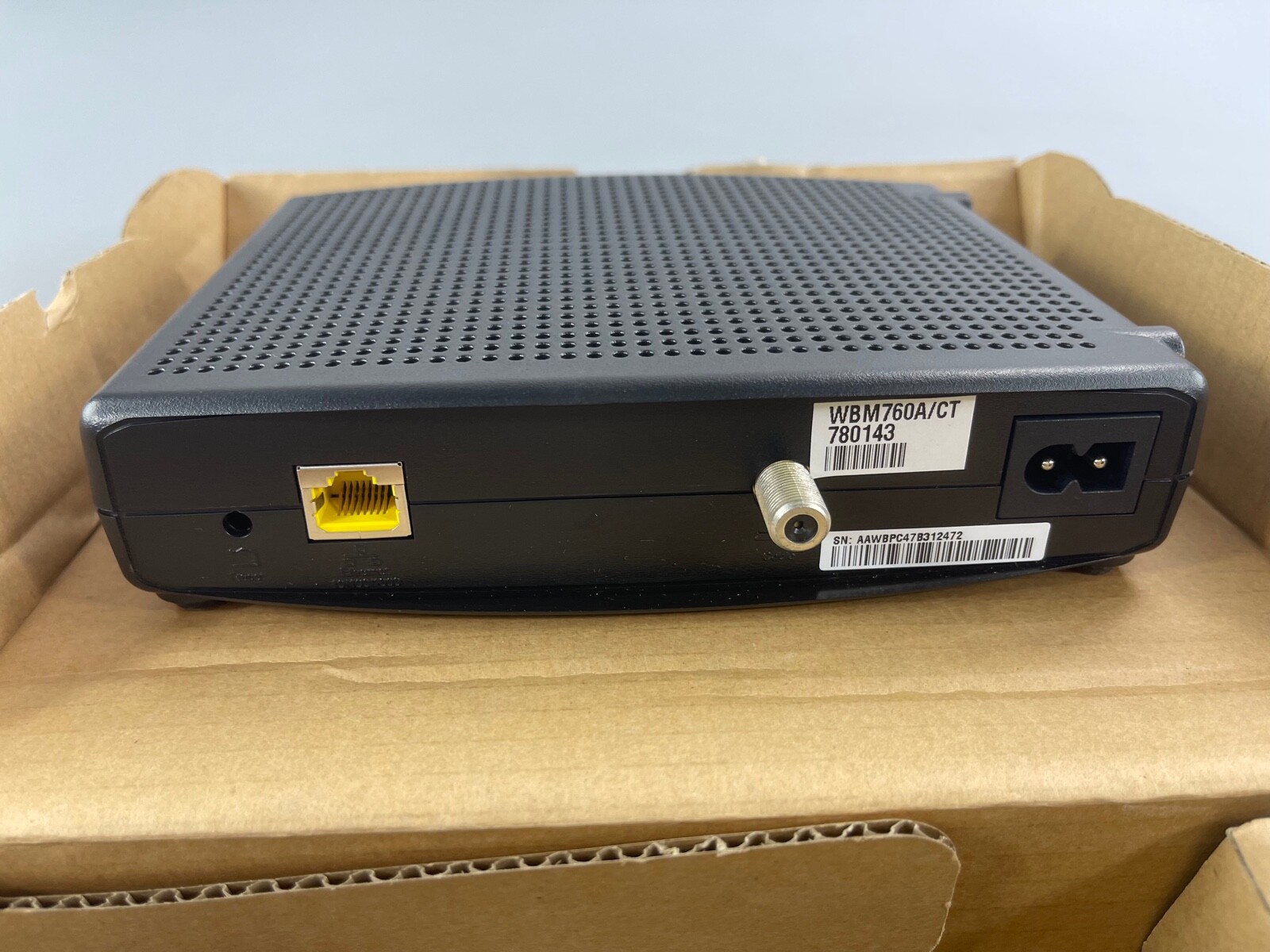 ARRIS Cable Modem Touchstone WBM760A FOR PARTS #R11