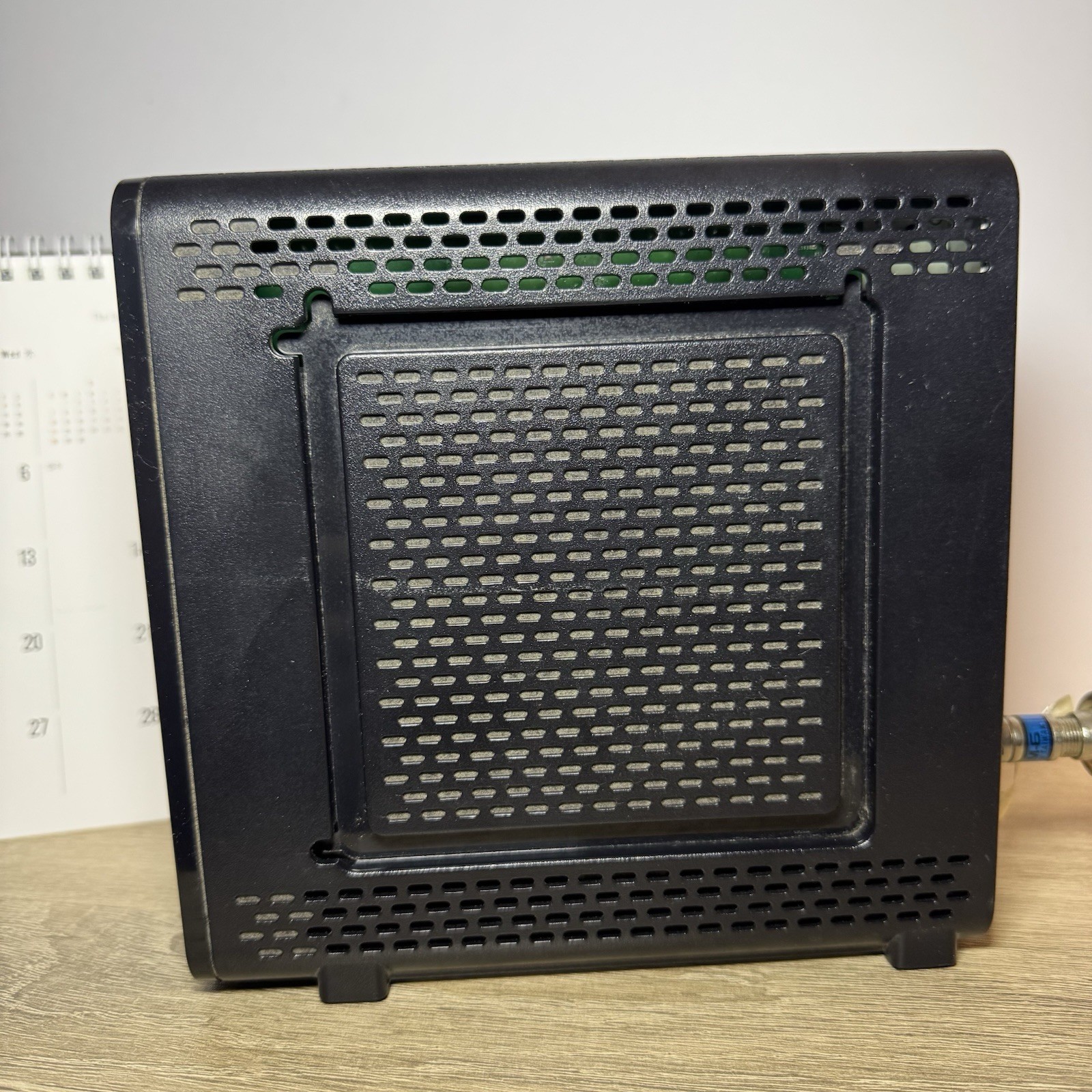 ARRIS SURFboard SBG6580 DOCSIS 3.0 Cable Modem Wi-Fi Dual Band Router ONLY