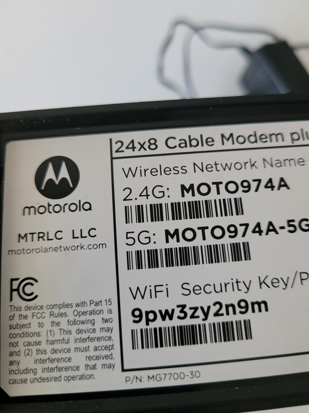 Motorola Cable Modem 24×8 Plus AC1900 Dual Band WIFI Gigabit Router