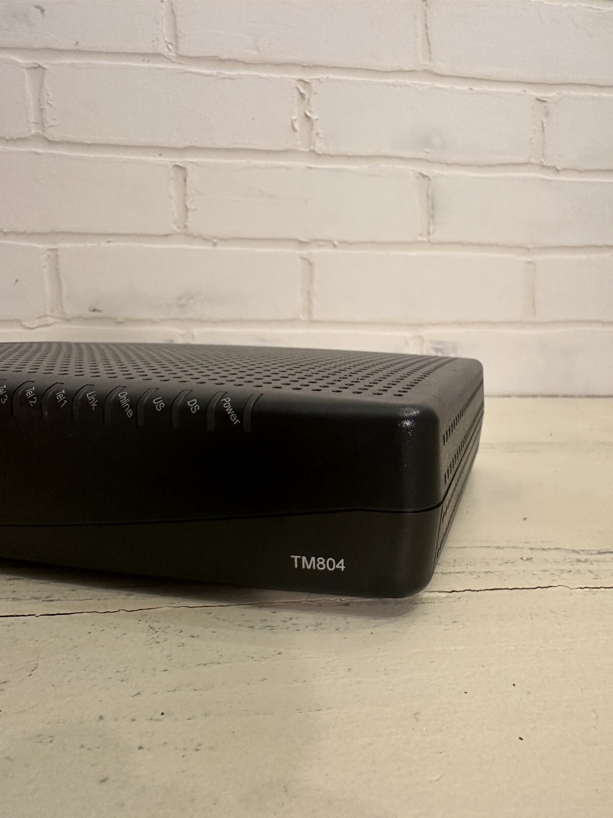 ARRIS Touchstone TM804G/TW-12 DOCSIS 3.0 Internet & Telephone Modem, w/ Cords