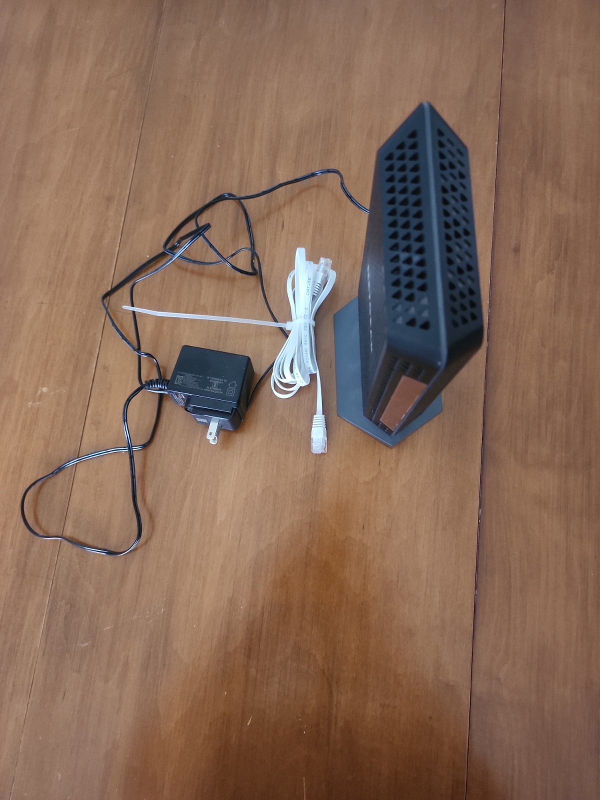 NETGEAR Nighthawk Model CM1100 Multi-Gig Speed Cable Modem DOCSIS 3.1 (No Box)