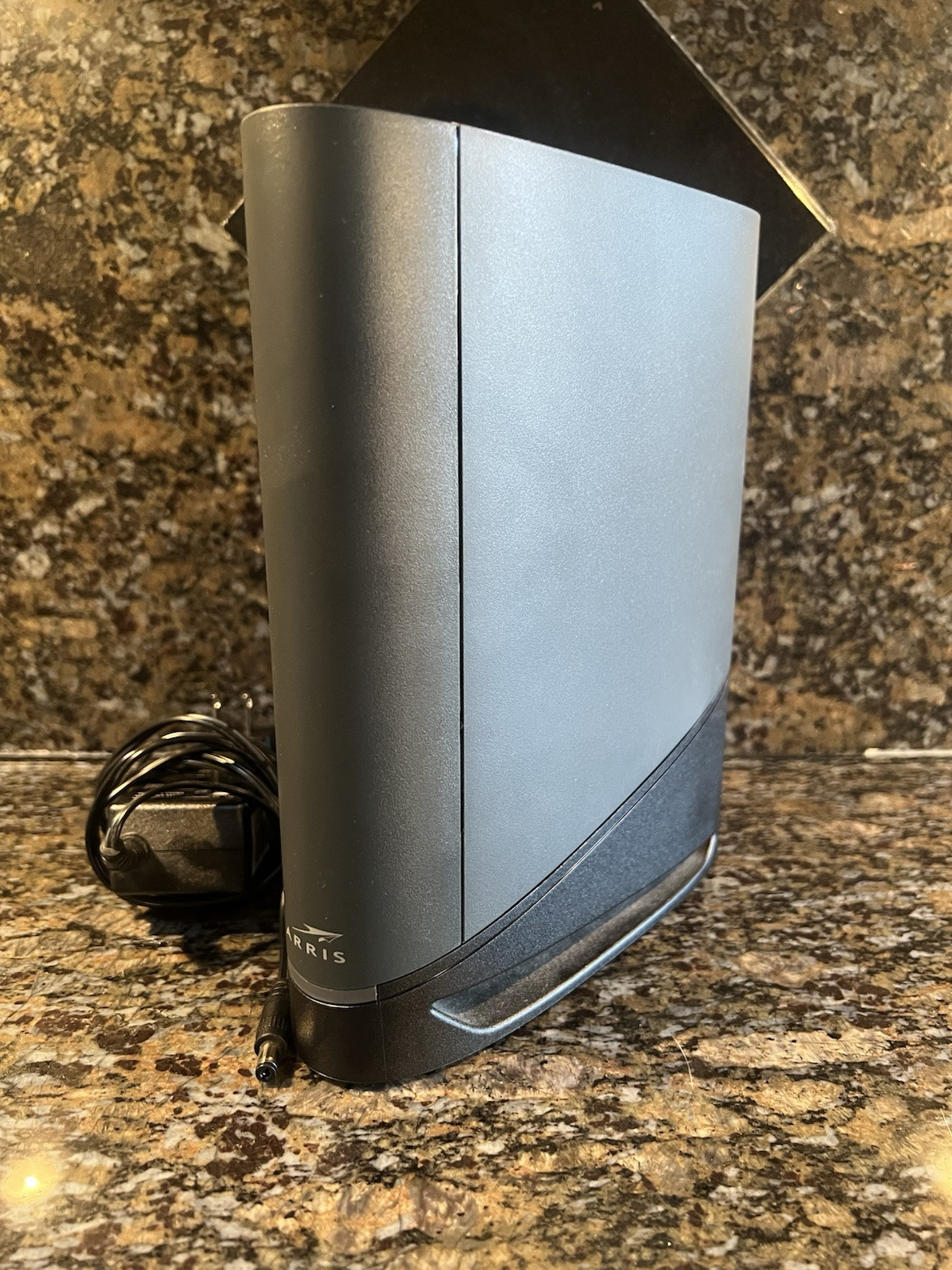 ARRIS G36 – SURFboard DOCSIS 3.1 Multi-Gig Cable Modem & Wi-Fi 6 Router Combo